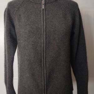 MADISON STUDIO Thich Gray Cashmere Zip-Front Cardigan Sweater Size 1X May Fit XL
